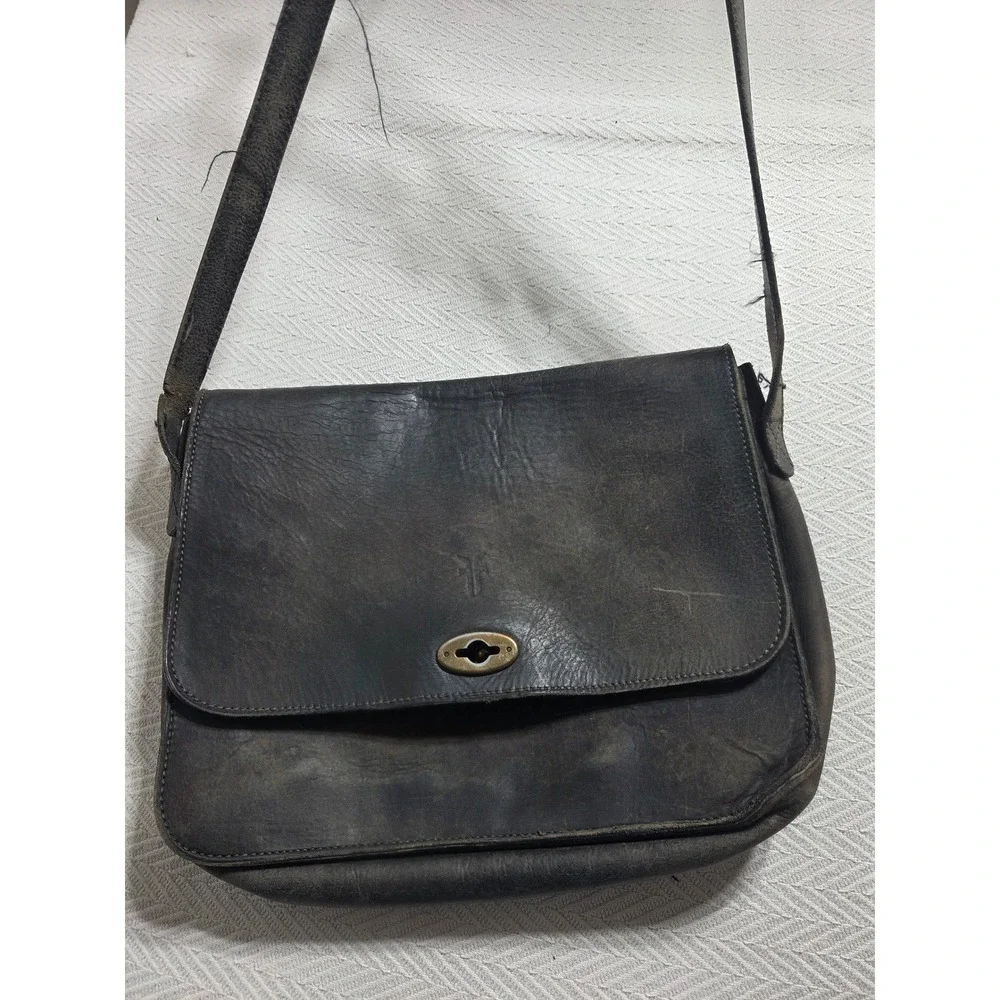 Frye Distressed Leather Messenger Bag Dark Brown Crossbody Flap Turn Lock